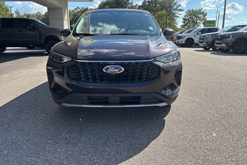2023 Ford Escape Active photo 1