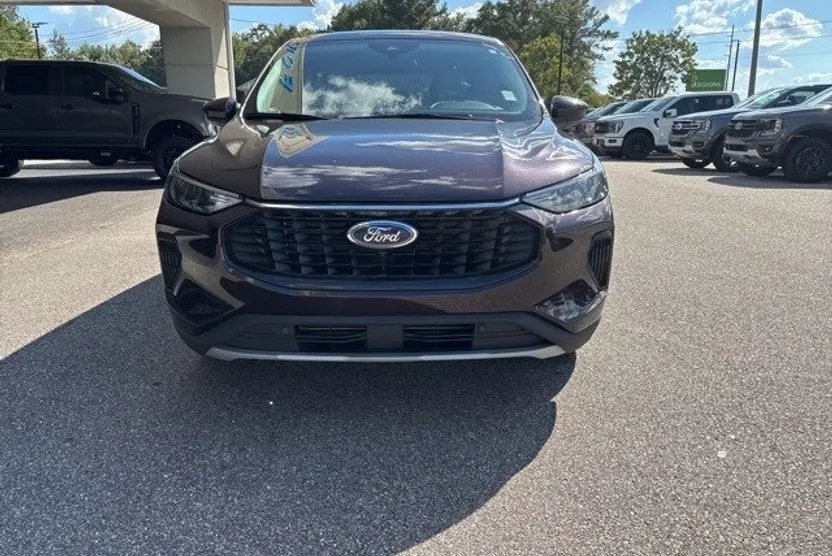 2023 Ford Escape Active photo 1