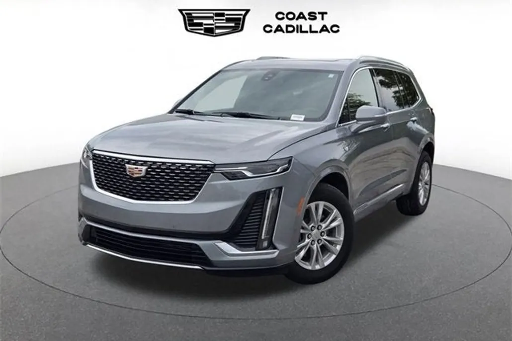 2025 Cadillac XT6 Luxury photo 1