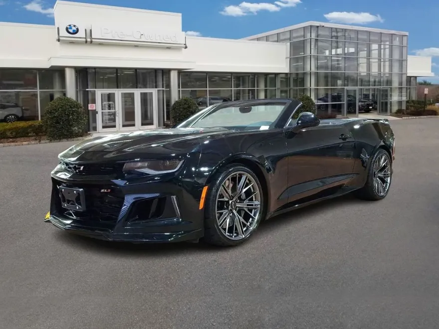 2023 Chevrolet Camaro ZL1 photo 1