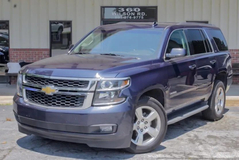 2018 Chevrolet Tahoe LT photo 1