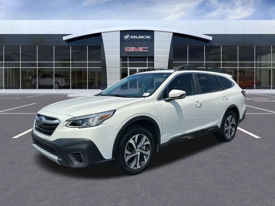 2020 Subaru Outback Limited photo 1