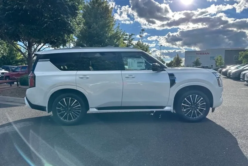 2026 Nissan Armada Platinum Reserve photo 1