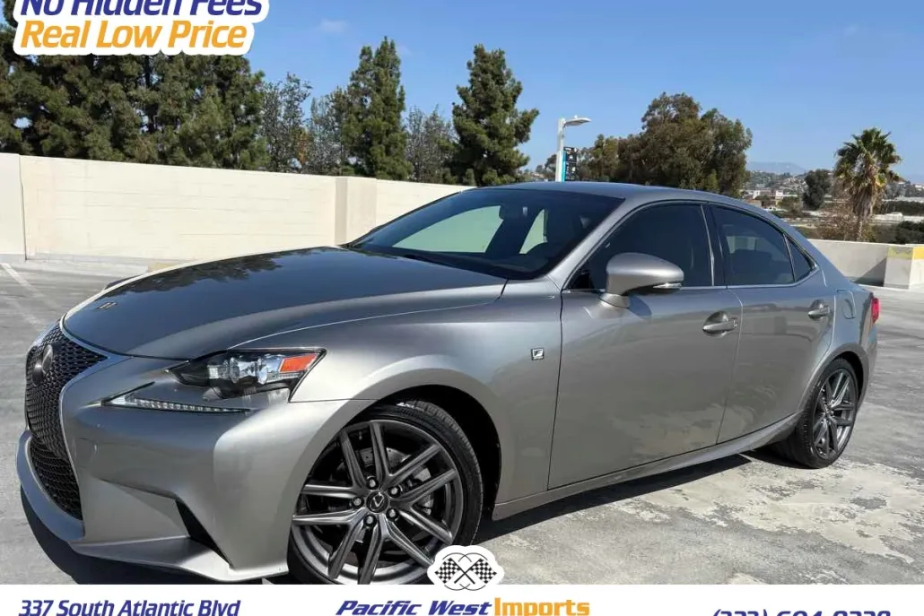 2015 Lexus IS 250 photo 1