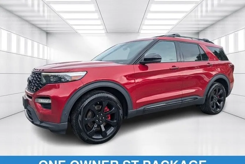 2020 Ford Explorer ST photo 1