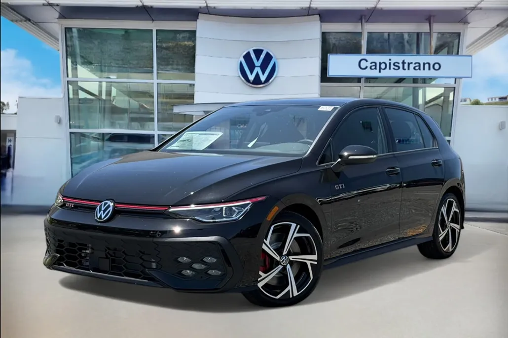 2025 Volkswagen Golf GTI SE photo 1