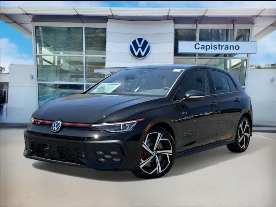 2025 Volkswagen Golf GTI SE photo 1