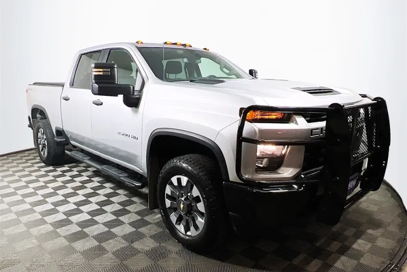 2022 Chevrolet Silverado 2500HD Custom photo 1