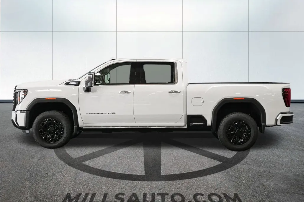 2025 Gmc Sierra 3500 HD Denali Ultimate photo 1