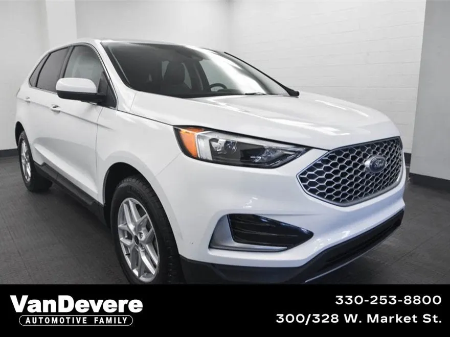 2024 Ford Edge SEL photo 1