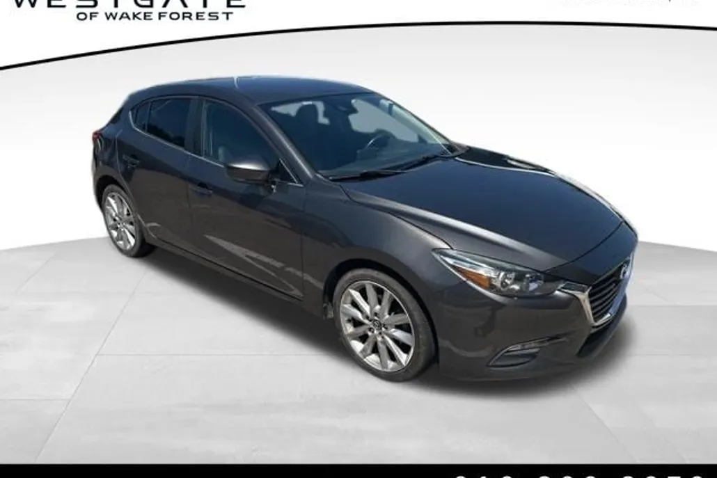 2017 Mazda Mazda3 Touring photo 1