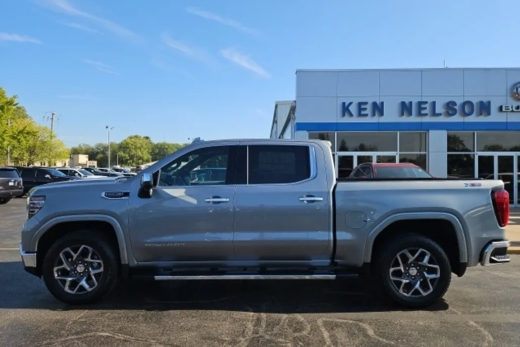 2026 Gmc Sierra 1500 SLT photo 1