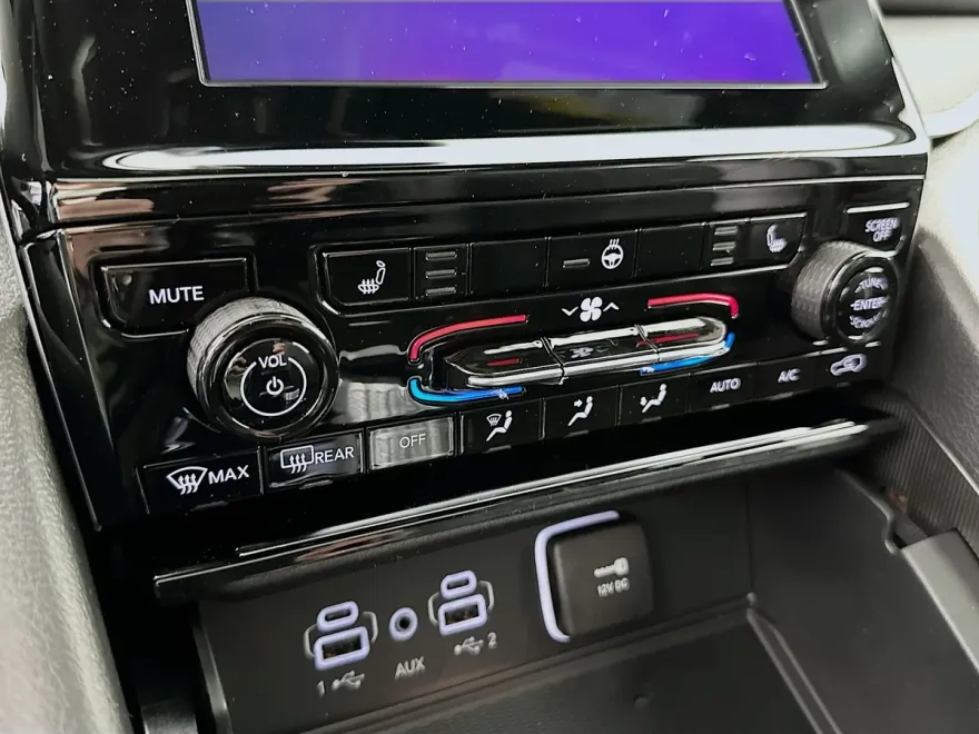 2025 Jeep Grand Cherokee Altitude X photo 35