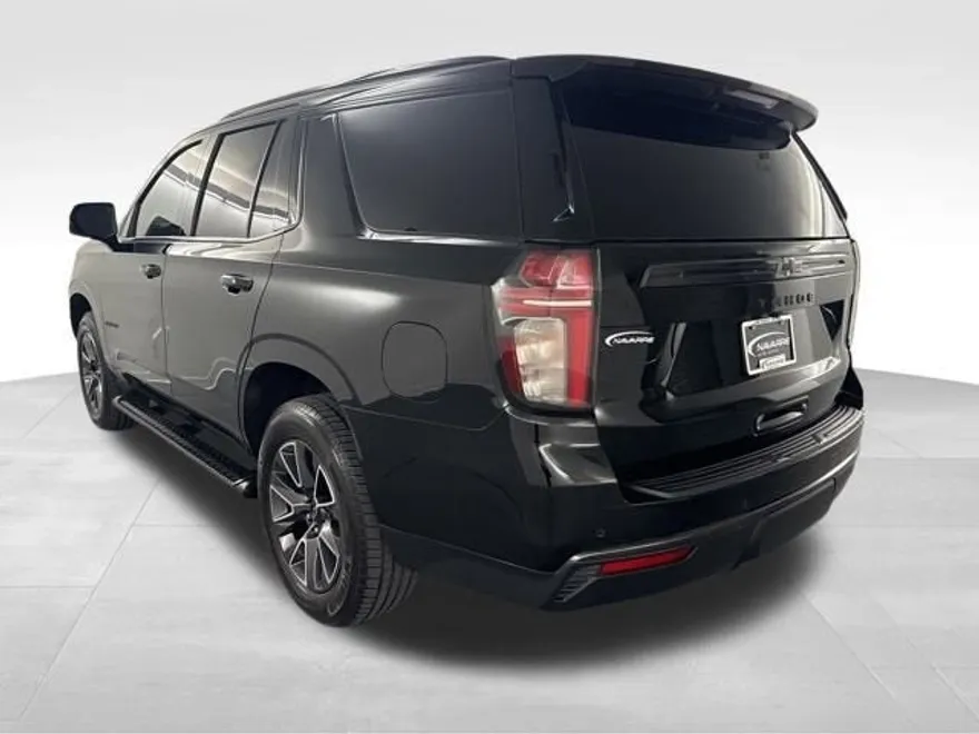 2021 Chevrolet Tahoe Z71 photo 1