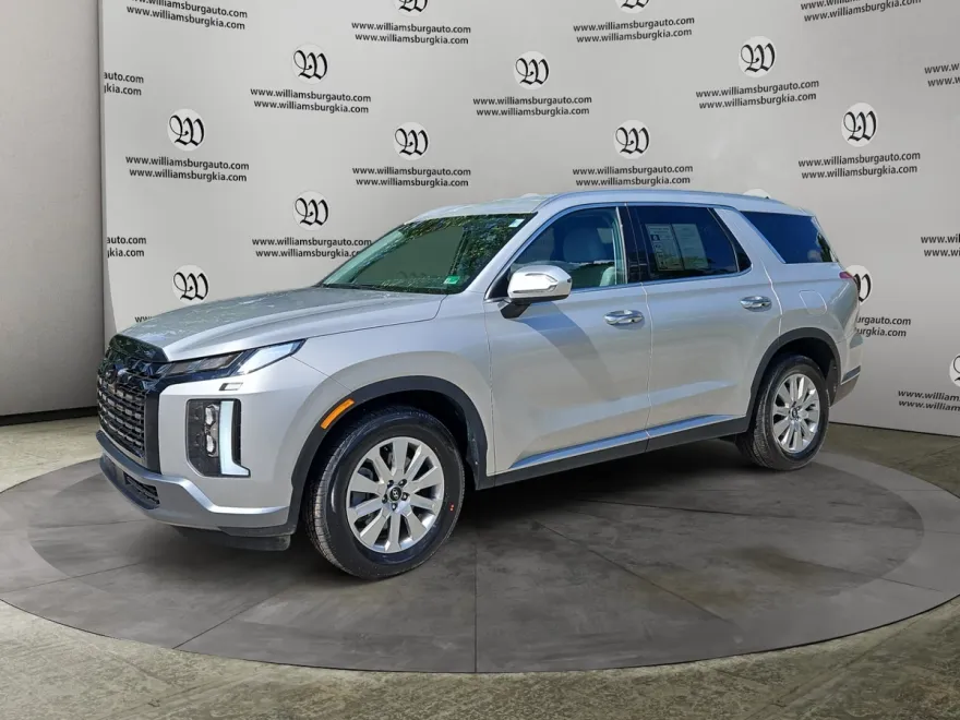 2025 Hyundai Palisade SEL photo 1