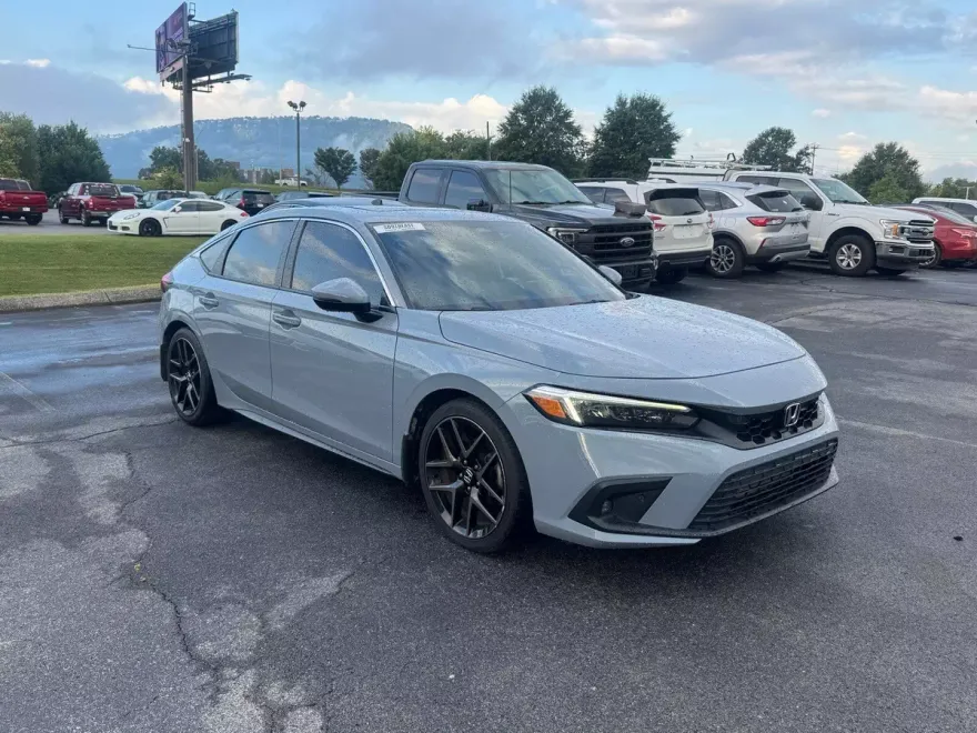 2022 Honda Civic Sport Touring Hatchback photo 1