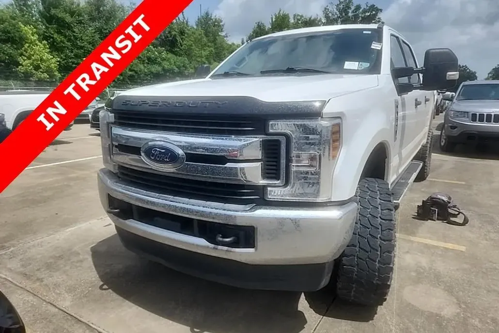 2019 Ford F-250 XLT photo 1