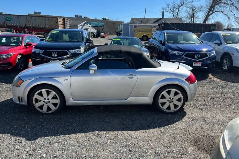 2005 Audi TT Quattro Roadster photo 1