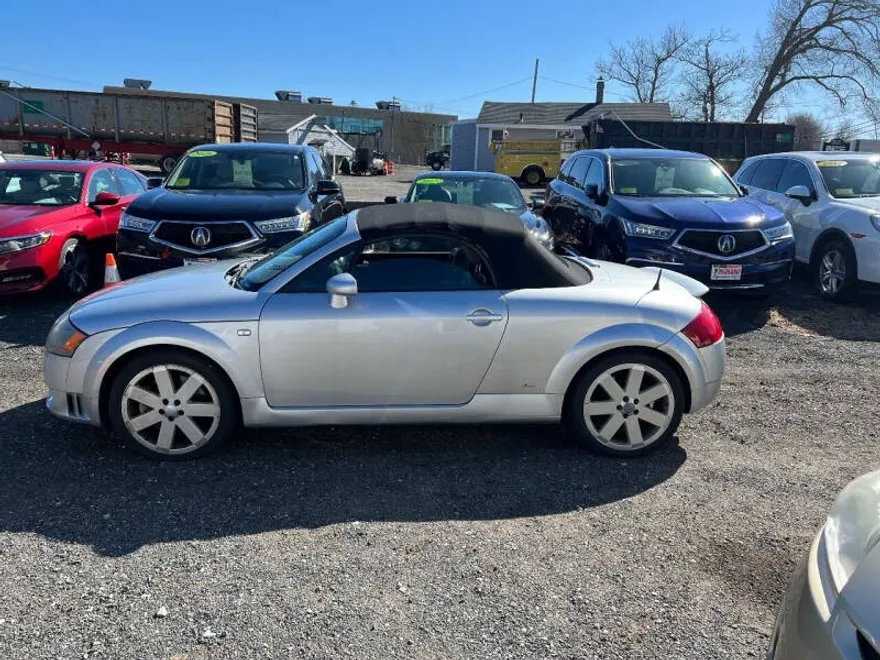 2005 Audi TT Quattro Roadster photo 1