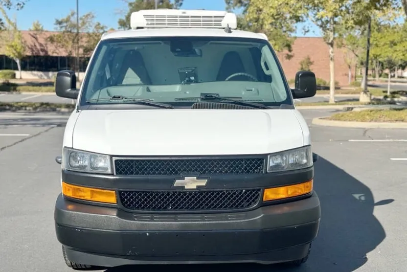 2019 Chevrolet Express 2500 Cargo Van photo 1