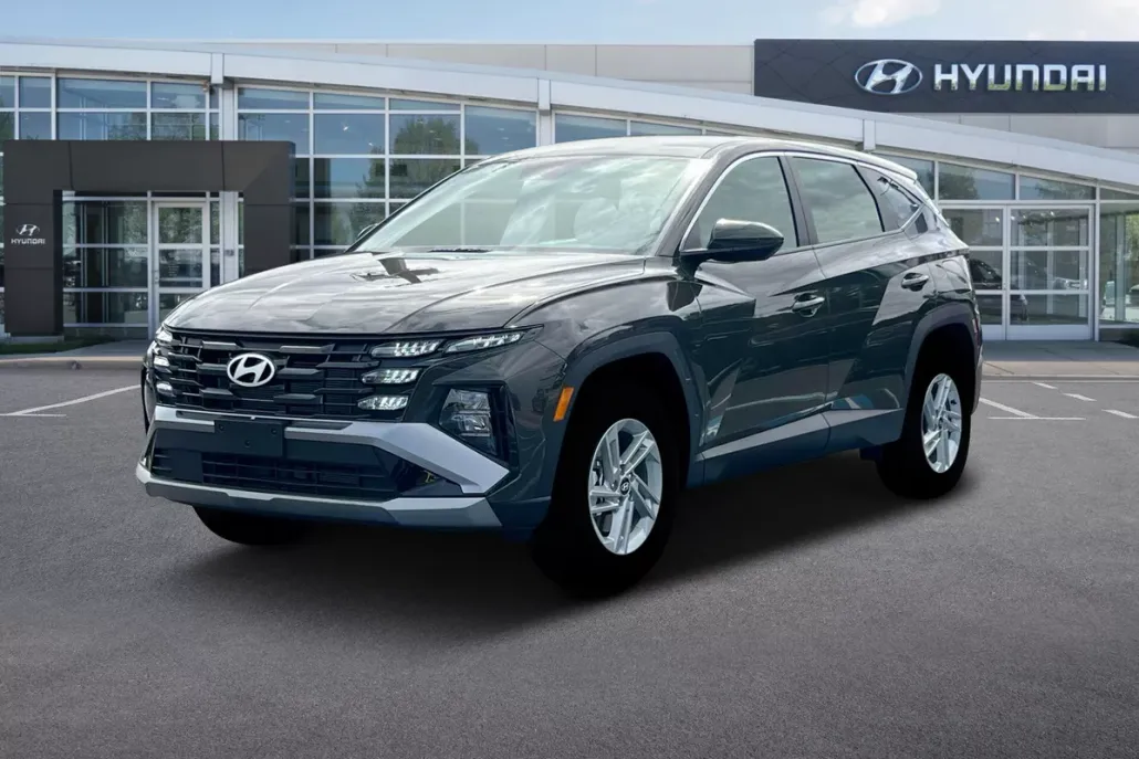 2025 Hyundai Tucson SE photo 1