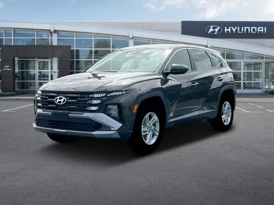 2025 Hyundai Tucson SE photo 1