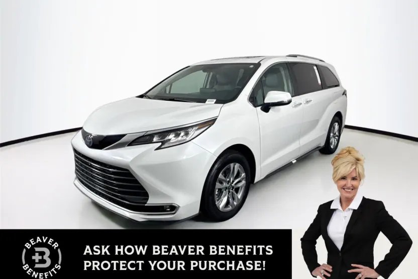 2024 Toyota Sienna Limited photo 1