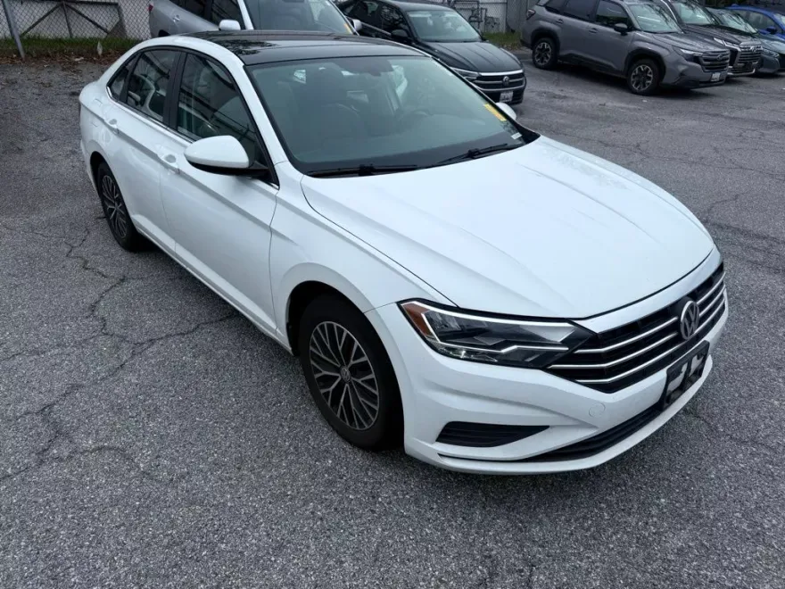 2019 Volkswagen Jetta 1.4T SE photo 1