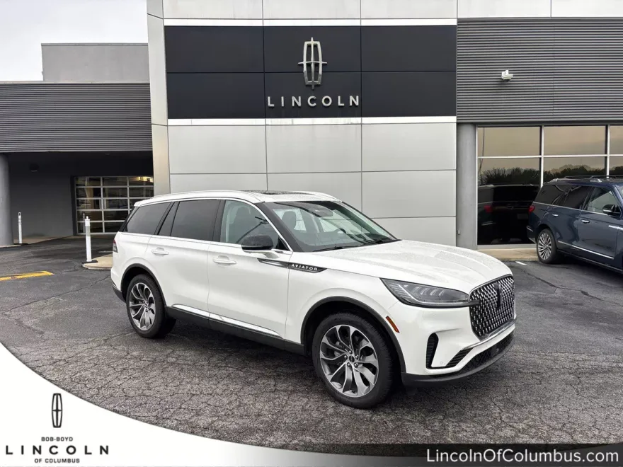 2025 Lincoln Aviator Premiere photo 1