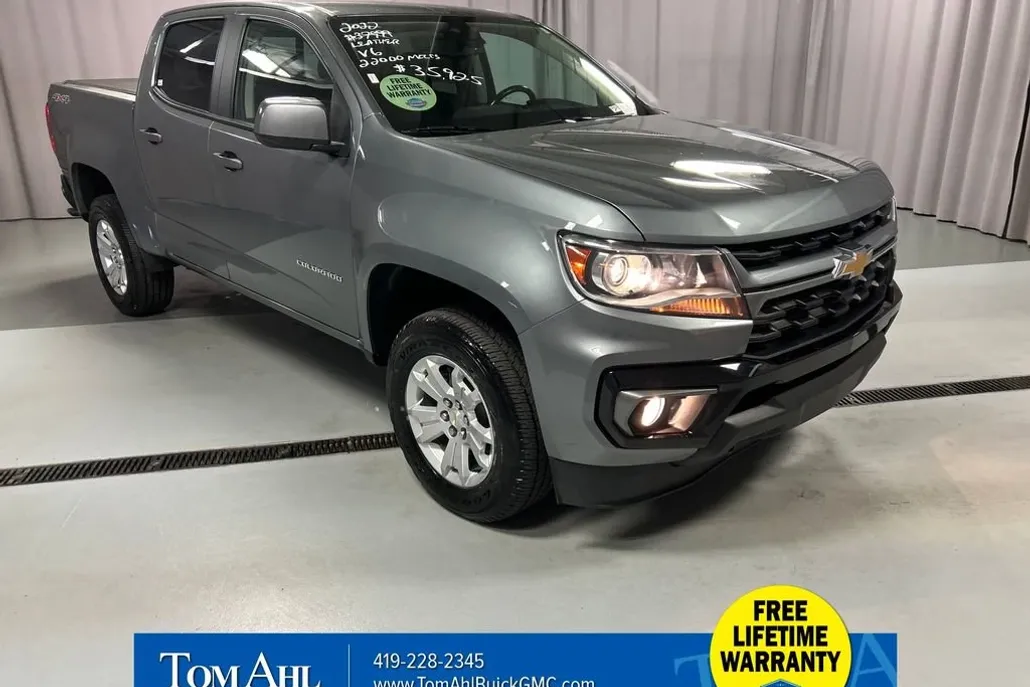 2022 Chevrolet Colorado LT photo 1