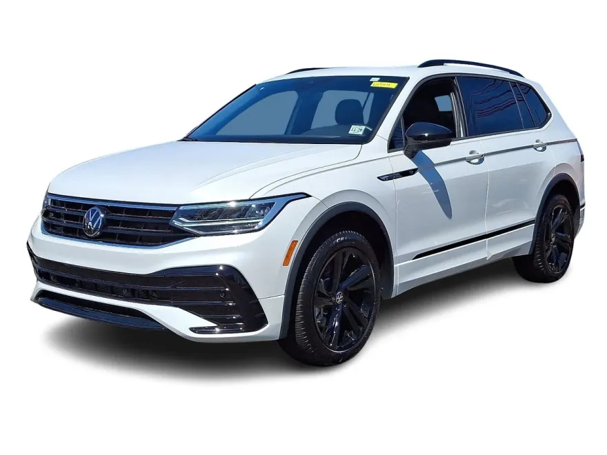 2024 Volkswagen Tiguan SE R-Line Black photo 1