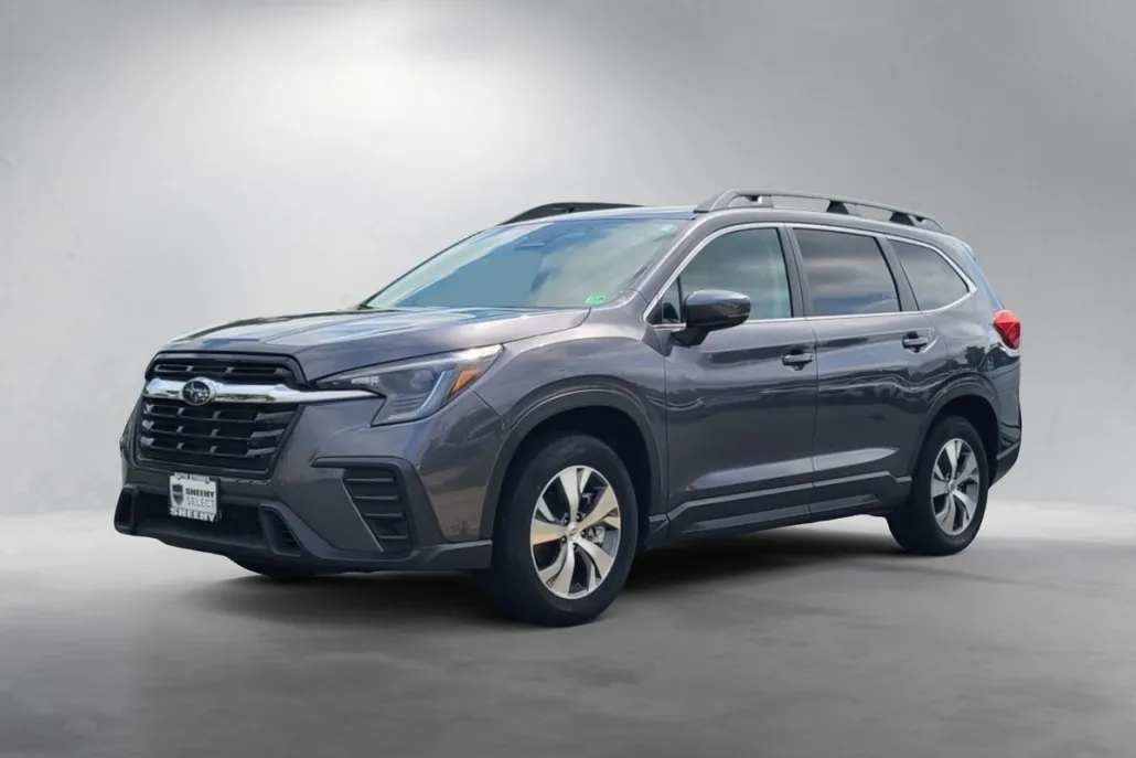 2024 Subaru Ascent Premium photo 1