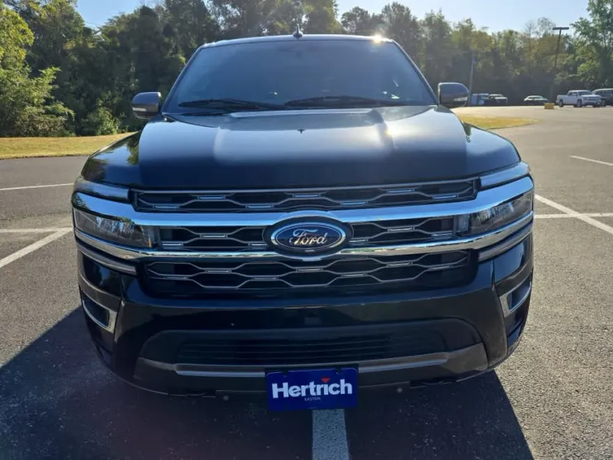 2022 Ford Expedition King Ranch photo 1