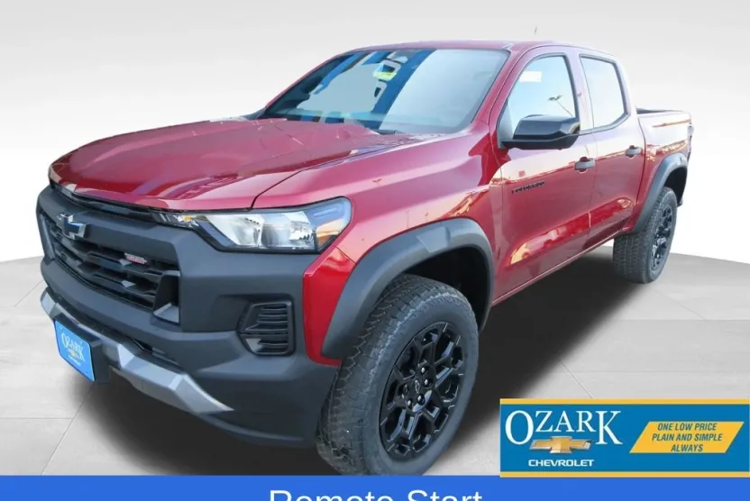 2026 Chevrolet Colorado Trail Boss photo 1
