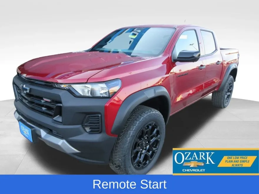 2026 Chevrolet Colorado Trail Boss photo 1