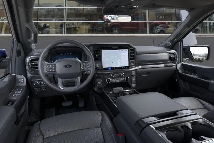 2025 Ford F-150 Lariat photo 1