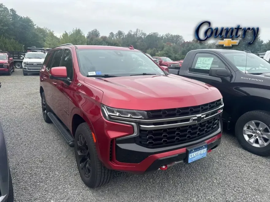 2022 Chevrolet Tahoe Z71 photo 1