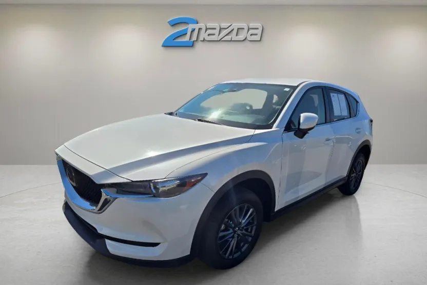 2021 Mazda CX-5 Touring photo 1