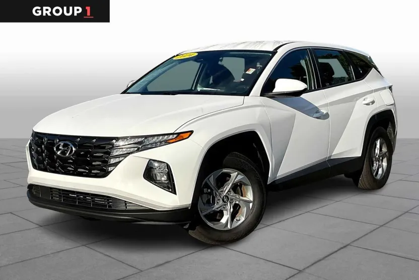 2024 Hyundai Tucson SE photo 1