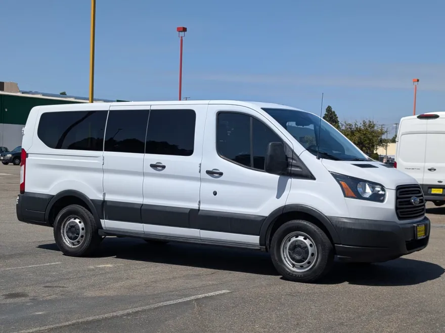 2018 Ford Transit photo 1