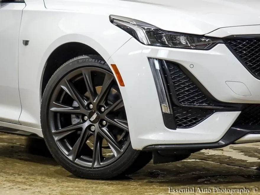 2022 Cadillac CT5 Sport photo 1