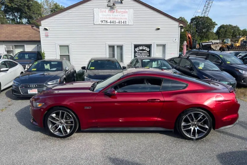 2015 Ford Mustang GT Premium photo 1