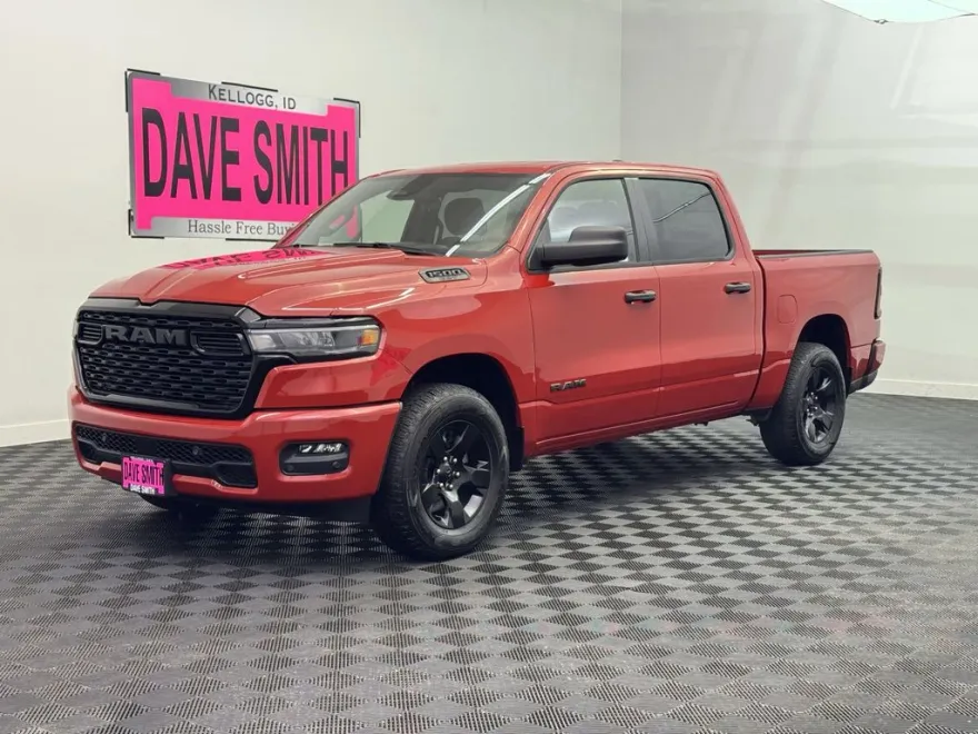 2025 Ram 1500 Tradesman photo 1
