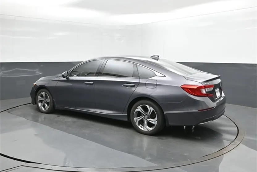 2020 Honda Accord EX photo 1
