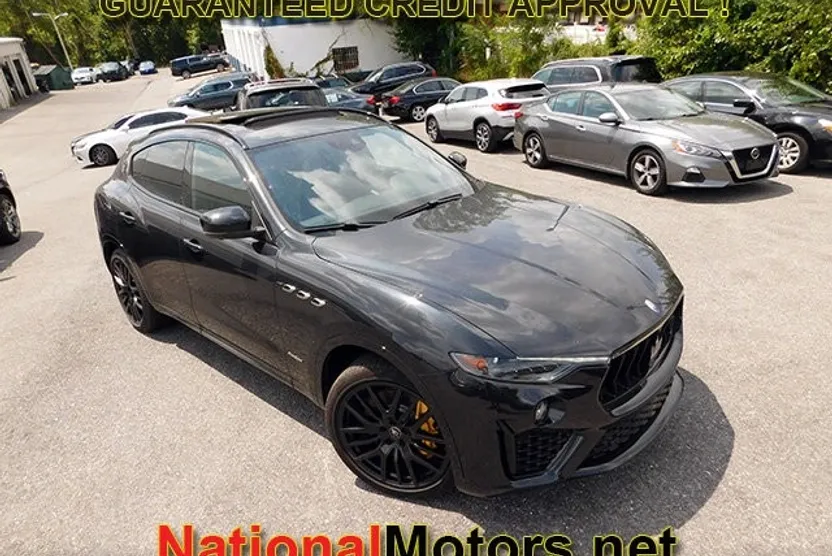 2021 Maserati Levante GranSport photo 1