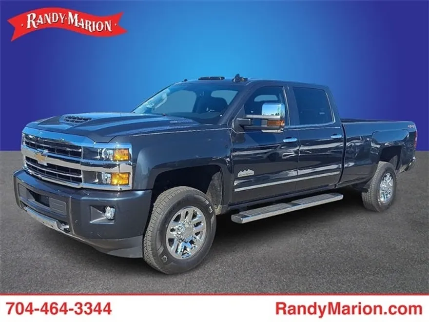 2019 Chevrolet Silverado 3500HD High Country photo 1