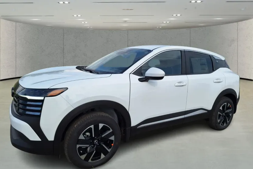 2025 Nissan Kicks SV photo 1
