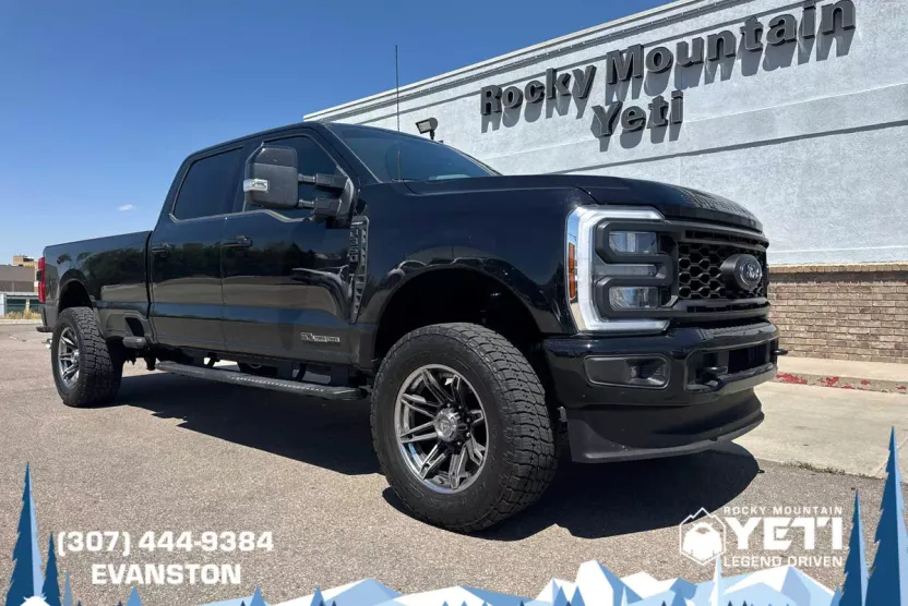 2024 Ford F-350 Lariat photo 1