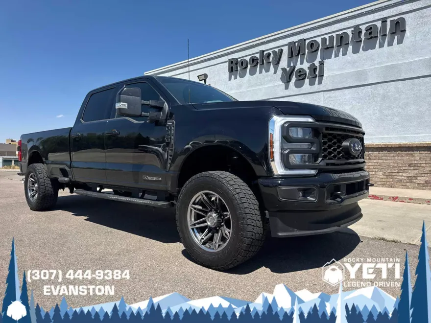 2024 Ford F-350 Lariat photo 1