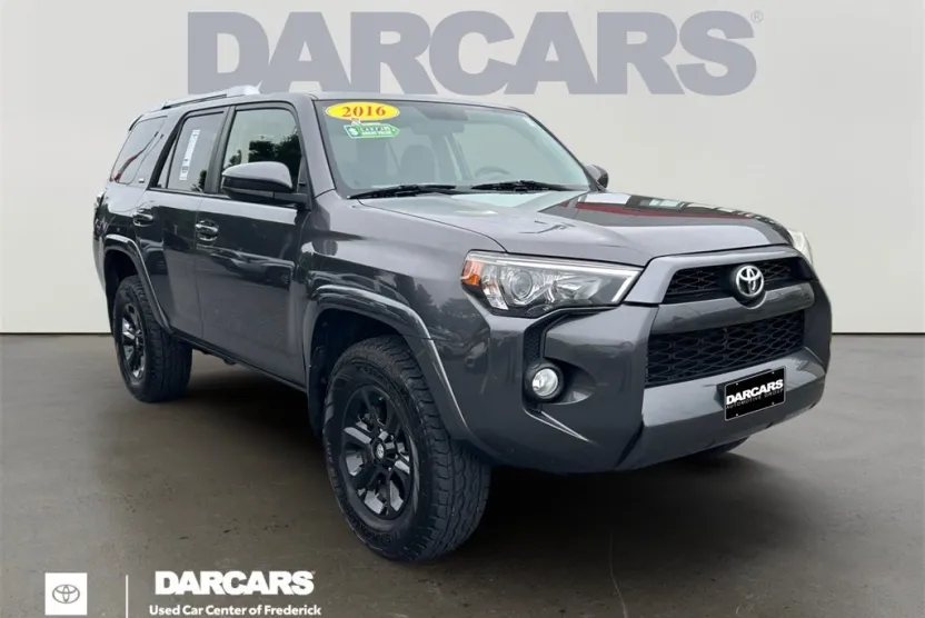 2016 Toyota 4Runner Base photo 1